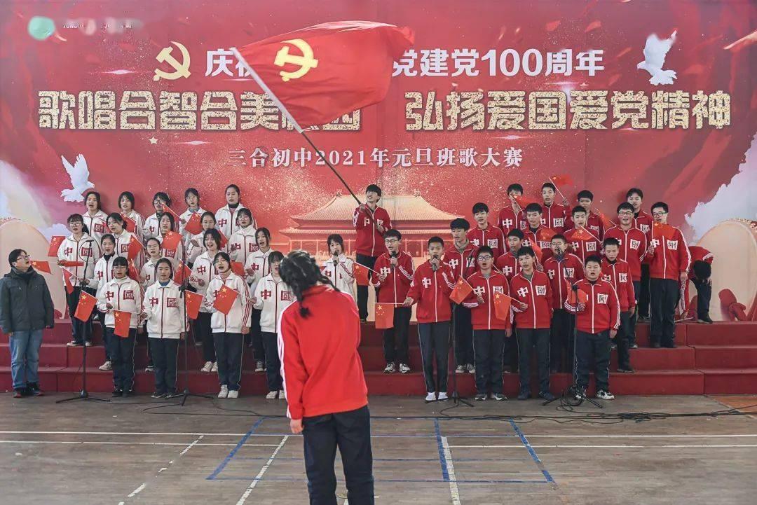书塔叠叠高